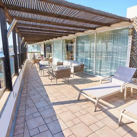 Hotel Geranios