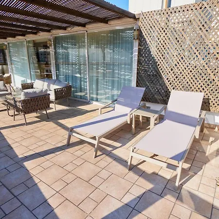 Hotel Geranios 4*