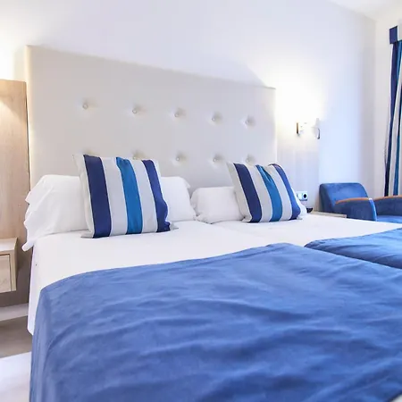 Hotel Geranios