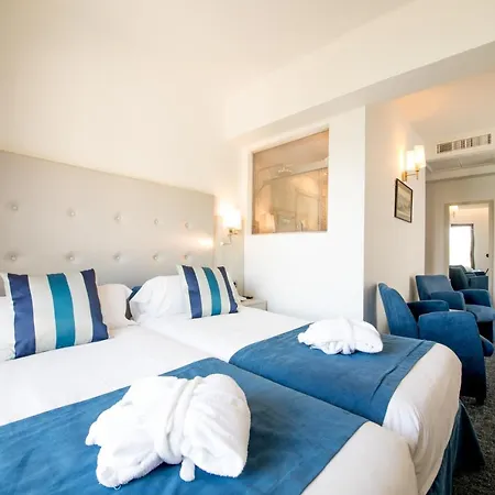 Hotel Geranios 4*