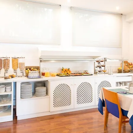 Geranios Hotel 4*